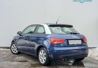 Подержанный автомобиль Audi A1 2012 года (7 фото)