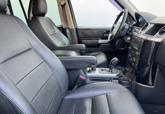 Подержанный автомобиль Land Rover Discovery 2008 года (10 фото)