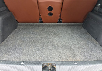Подержанный автомобиль Skoda Yeti 2011 года (18 фото)