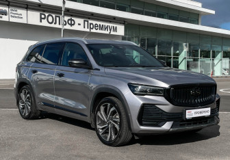 Подержанный автомобиль Geely Monjaro 2023 года (3 фото)