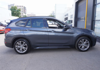 Подержанный автомобиль BMW X1 2018 года (4 фото)