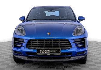Подержанный автомобиль Porsche Macan 2021 года (2 фото)