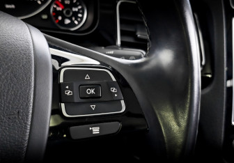 Подержанный автомобиль Volkswagen Touareg 2018 года (30 фото)