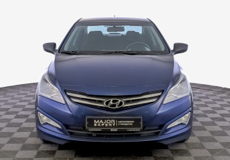 Подержанный автомобиль Hyundai Solaris Sedan 2014 года (2 фото)