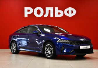 Подержанный автомобиль Kia K5 2020 года (3 фото)