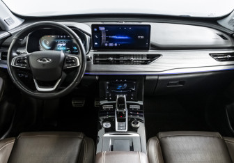 Подержанный автомобиль Chery Tiggo 8 Pro 2022 года (15 фото)