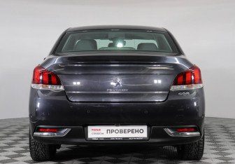 Подержанный автомобиль Peugeot 508 Sedan 2014 года (6 фото)