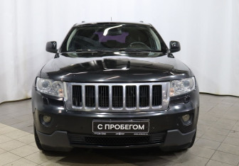Подержанный автомобиль Jeep Grand Cherokee 2012 года (2 фото)