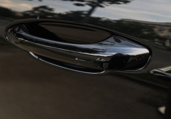 Подержанный автомобиль Porsche Cayenne 2019 года (18 фото)