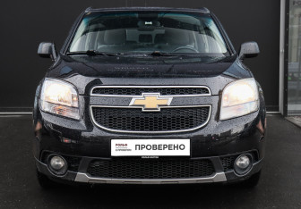 Подержанный автомобиль Chevrolet Orlando 2013 года (2 фото)
