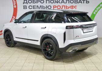 Подержанный автомобиль Jaecoo J7 2023 года (5 фото)