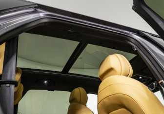 Подержанный автомобиль Jaecoo J8 2024 года (19 фото)