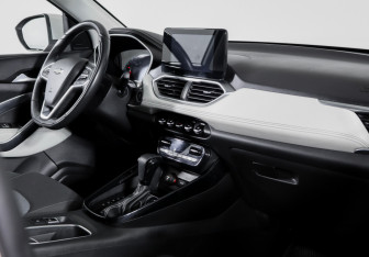 Подержанный автомобиль Chevrolet Captiva 2021 года (9 фото)
