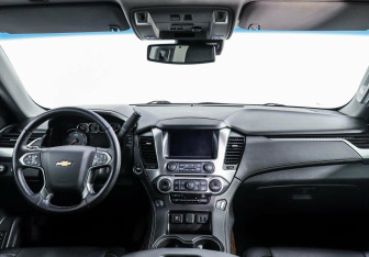 Подержанный автомобиль Chevrolet Tahoe 2016 года (8 фото)