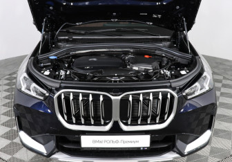 Новый BMW X1 2025 (10 фото)