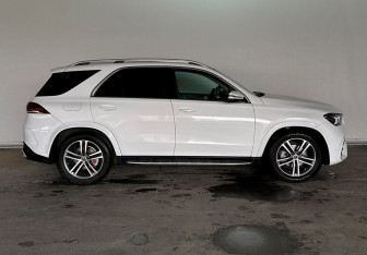 Подержанный автомобиль Mercedes-Benz GLE 2020 года (4 фото)