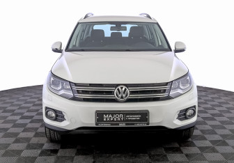 Подержанный автомобиль Volkswagen Tiguan 2014 года (2 фото)