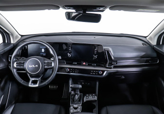 Подержанный автомобиль Kia Sportage 2022 года (13 фото)