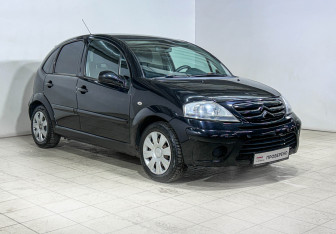 Подержанный автомобиль Citroen C3 Hatchback 2007 года (3 фото)