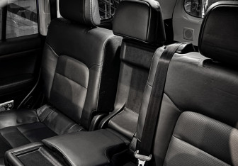 Подержанный автомобиль Toyota Land Cruiser Suv 2019 года (18 фото)