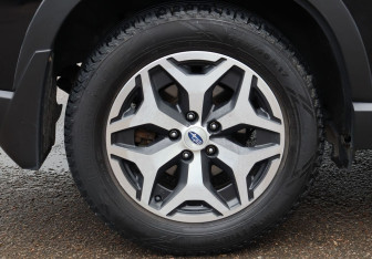 Подержанный автомобиль Subaru Forester Suv 2021 года (9 фото)