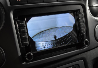 Подержанный автомобиль Volkswagen Amarok 2013 года (14 фото)