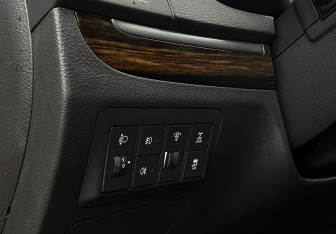 Подержанный автомобиль Hyundai Santa Fe 2012 года (18 фото)