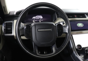 Подержанный автомобиль Land Rover Range Rover Sport 2019 года (18 фото)