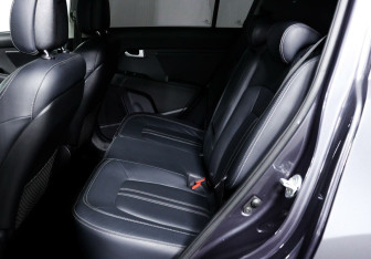 Подержанный автомобиль Kia Sportage 2014 года (14 фото)