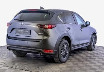Подержанный автомобиль Mazda CX-5 2020 года (5 фото)