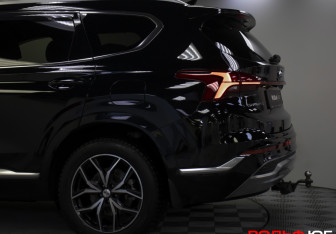 Подержанный автомобиль Hyundai Santa Fe 2022 года (28 фото)