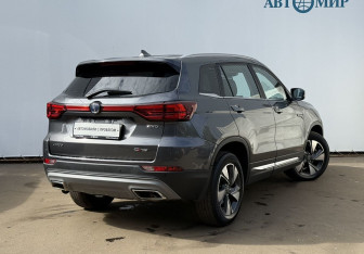 Подержанный автомобиль Changan CS75 2022 года (5 фото)