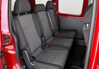 Подержанный автомобиль Volkswagen Caddy Compactvan 2019 года (12 фото)