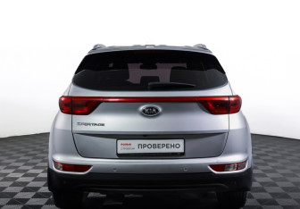 Подержанный автомобиль Kia Sportage 2017 года (6 фото)