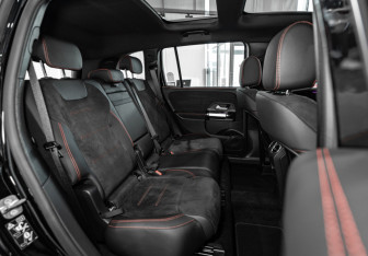 Новый Mercedes-Benz GLB 2024 (22 фото)