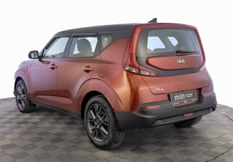 Подержанный автомобиль Kia Soul 2019 года (7 фото)