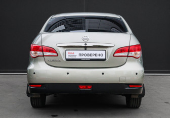 Подержанный автомобиль Nissan Almera Sedan 2015 года (5 фото)