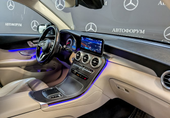 Подержанный автомобиль Mercedes-Benz GLC Coupe 2021 года (11 фото)