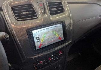 Подержанный автомобиль Renault Sandero 2021 года (25 фото)