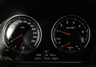 Подержанный автомобиль BMW X1 2019 года (13 фото)