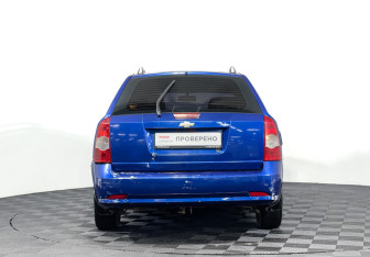 Подержанный автомобиль Chevrolet Lacetti Wagon 2009 года (6 фото)