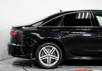 Подержанный автомобиль Audi A6 Sedan 2017 года (26 фото)