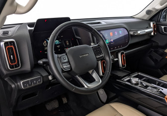 Подержанный автомобиль Haval Dargo 2024 года (15 фото)