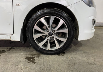 Подержанный автомобиль Hyundai Solaris Sedan 2016 года (18 фото)