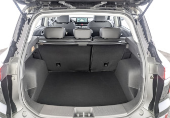 Новый Москвич 3 2025 (8 фото)