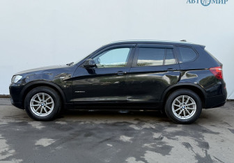 Подержанный автомобиль BMW X3 2011 года (8 фото)