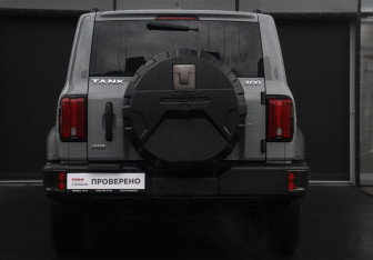 Подержанный автомобиль Tank 300 2023 года (6 фото)