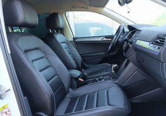 Подержанный автомобиль Volkswagen Tiguan 2021 года (24 фото)