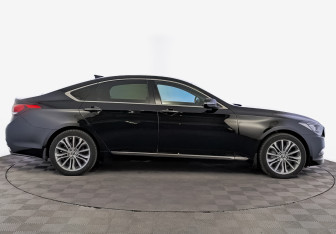 Подержанный автомобиль Hyundai Genesis 2016 года (4 фото)