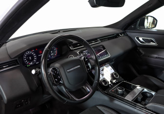 Подержанный автомобиль Land Rover Range Rover Velar 2018 года (33 фото)